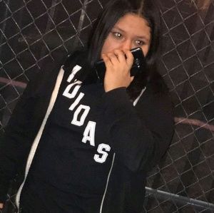 Meet your Posher, Jasmine